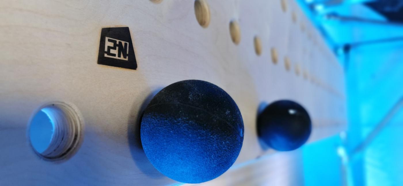 large wooden peg wall Large peg board - Image 1